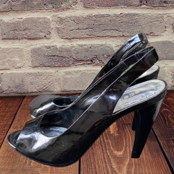 BCBGirls Black Slingback Peep Toe Heels Size 9 - Picture 2 of 12